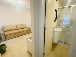 Arturo M Bas B Güemes