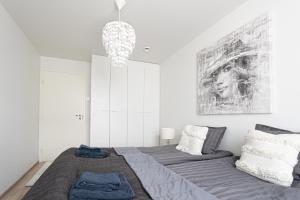 Ydinkeskustan uusi kahden makuuhuoneen huoneisto, sauna ja 2 wc