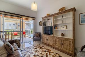 Apto Próx à Praia c Piscina e Churrasq. VIC0203