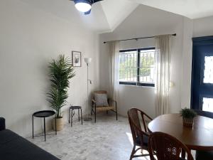 Ecosuite 2, Near the beach and shared terrace.