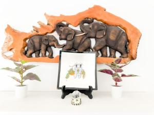 Appartements - Le COSY GARDEN - Proche RER A et E - Paris Disney - Parking et WIFI Gratuit ! Family SPECIAL OFFER : photos des chambres