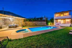 Armonia Villa with Sea View