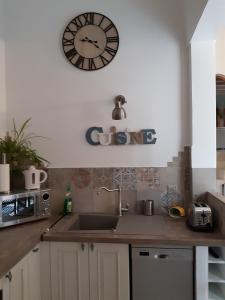 Villas VILLA LA LICORNE Piscine privee, Jacuzzi, Massages, Tennis, Golf a 9km : photos des chambres