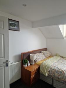 En-Suite Double Room in Haughton Green Denton M34