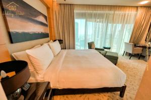 EMAAR Residences Fashion Avenue Full Burj Khalifa views Studio