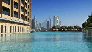 EMAAR Residences Fashion Avenue Full Burj Khalifa views Studio