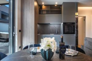 All Seasons Luxury Apartments