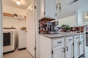 4BR Family Retreat Near Austin & Kalahari