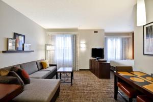 King Studio with Sofa Bed room in Residence Inn Saint Louis O'Fallon