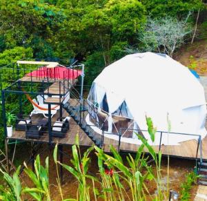 Eco Hotel Glamping La Cristalina