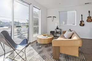 Pine at Evergreen - Boutique Hotel - Redding