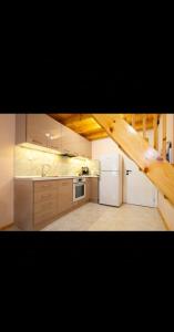 A F small maisonette