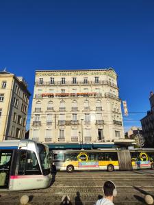 Hotels Campanile Grenoble Centre Gare : photos des chambres
