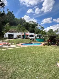 Contemporary house with Pool, paradise views - Los Curos