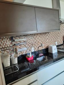 Apartamento até 7 pessoas - Piscina - Churrasqueira - 2 garagens