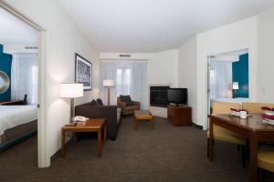 Two-Bedroom Suite room in Residence Inn Kansas City Olathe