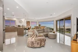 Myponga Beach Luxe - Stunning Seaside Sunsets - Carrickalinga