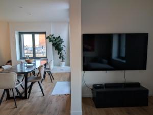 Luxury Duplex Suite 2-Story