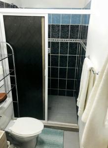 08 Habitación Independiente en Zona Romántica a solo 3 cuadras de la playa