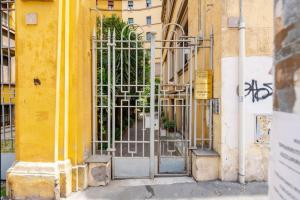 Roma private rooms Vatican City