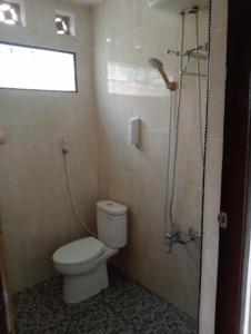 ESTEVANIA LODGE Kelimutu