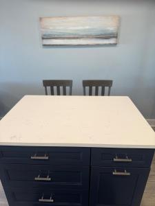 Sunset Harbor Palms 1-108