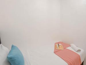 Brand New and Homey 2BR Apartment at Woodland Park Residence By Travelio