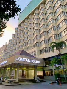 โรงแรม จอมเทียน ฮอลิเดย์ พัทยา