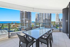 Classy BEACH Stay at Oracle - level 9