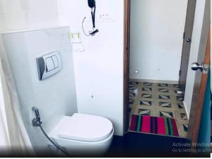 Sai Vignesh Rooms and Lodge AC