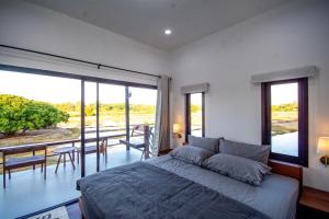 The Farmer Farm Stay & Cafe