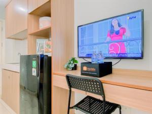 Cozy and Homey Studio at Springlake Summarecon Bekasi Apartment By Travelio