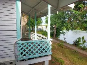 Bontai Riverside Cottages & Long-Stay Residences - Thakho