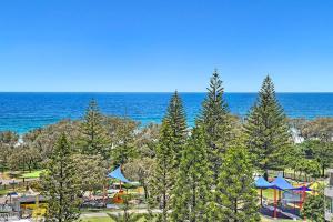 Beachside Luxury at Oracle 10706
