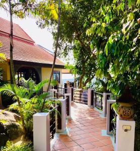 Skyline Villa Chalok Baan Kao