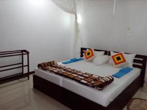 Green cabin mihintale