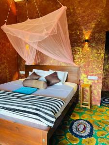 Nine Arch Jungle Inn