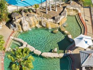 Serenity in Surfers Paradise