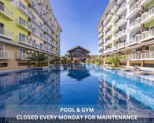 AMANI 712B, 3 Minutes to Airport,with Gym & Pool,200mbps WiFi,Free Netflix