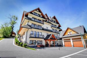 Willa Stołowianka obok wyciągu narciarskiego