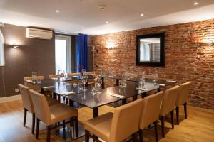 Hotels Grand Hotel d'Orleans : photos des chambres