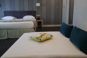 Hotels Grand Hotel d'Orleans : photos des chambres