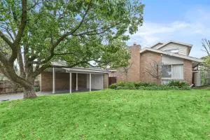 Direct access to Park 4 Bedroom Nice House - 维勒希尔