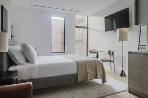 Blueground Upper East Side AC wd nr park NYC-1750