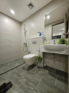 Dinosaurs House - New apartment, Vinhome Grand Park-2BR,2WC, 5 guests