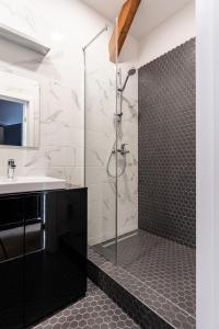 Modern Apartment in Riga Prestigious Quiet Center