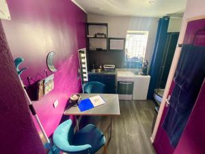 Maisons de vacances Petite maison au calme avec jardin cloture les animaux bienvenue : photos des chambres