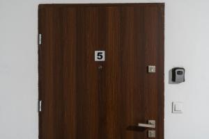 Silesian Deluxe Apartment by BookingHost