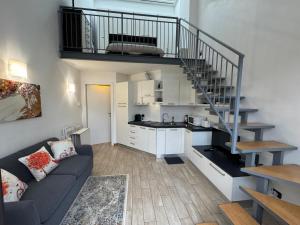 Romana Loft