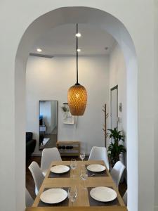 Lovely Boho Apt at Nguyen Hue by Circadian